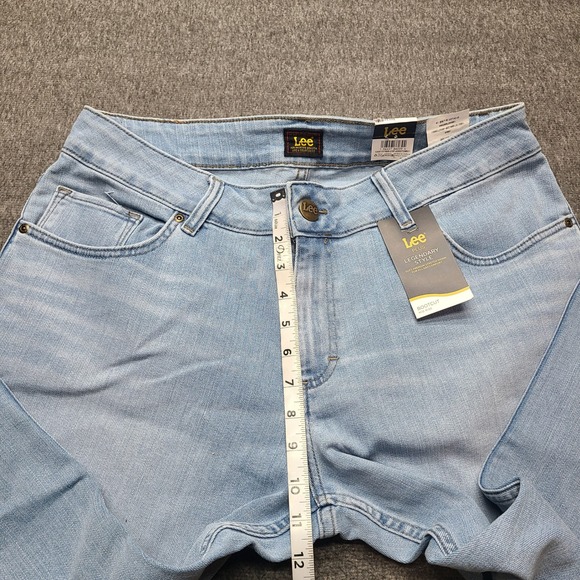 Lee Legendary Style Bootcut Jeans Light Wash Women Size 16WP - Picture 3 of 9
